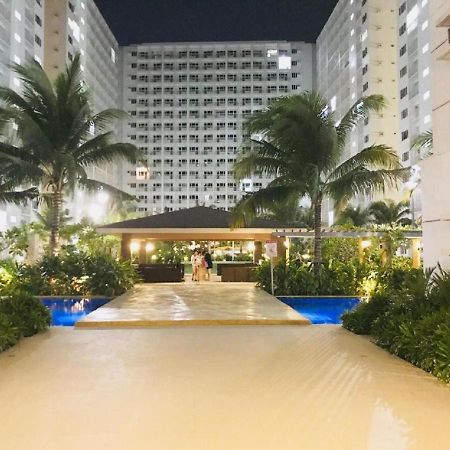 Shore Residences Pasay Luaran gambar